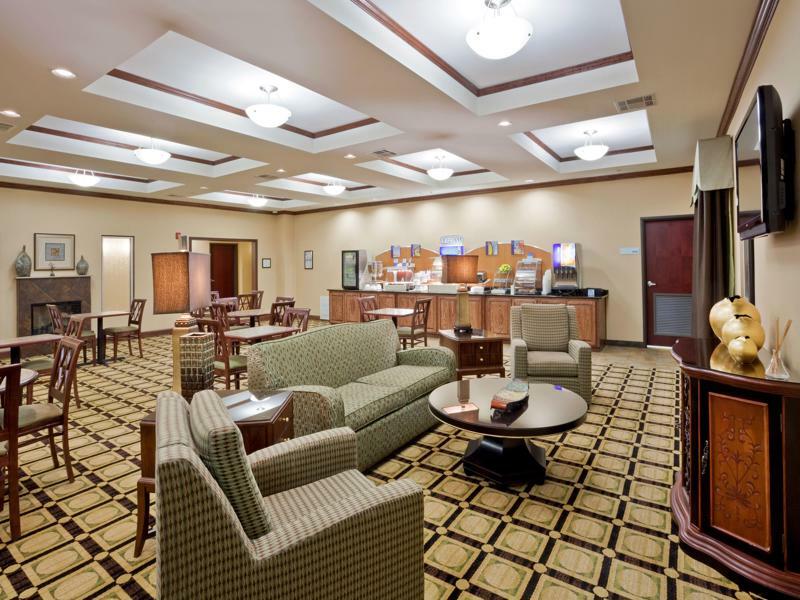 Holiday Inn Express Hotel & Suites Dumas By Ihg Экстерьер фото